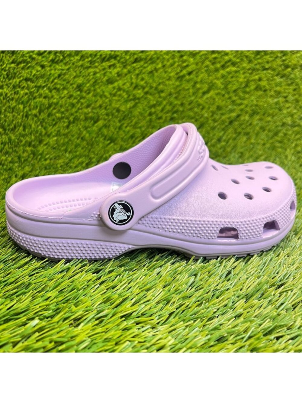Crocs Classic Clog Womens Size 6 Purple Beach Walking Outdoor Slip On Sandals